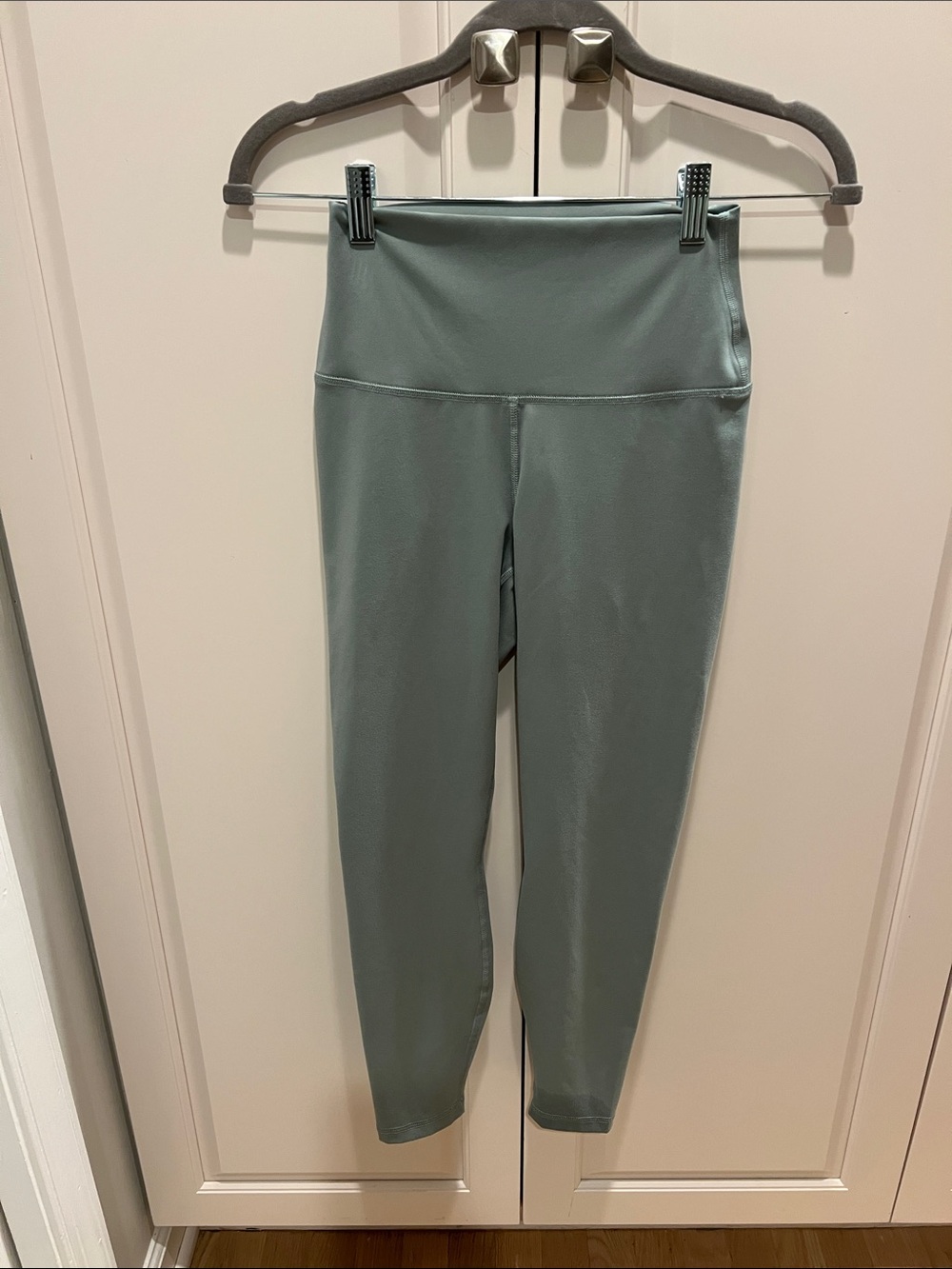 Yogalicious Sage Green High-Waist Leggings